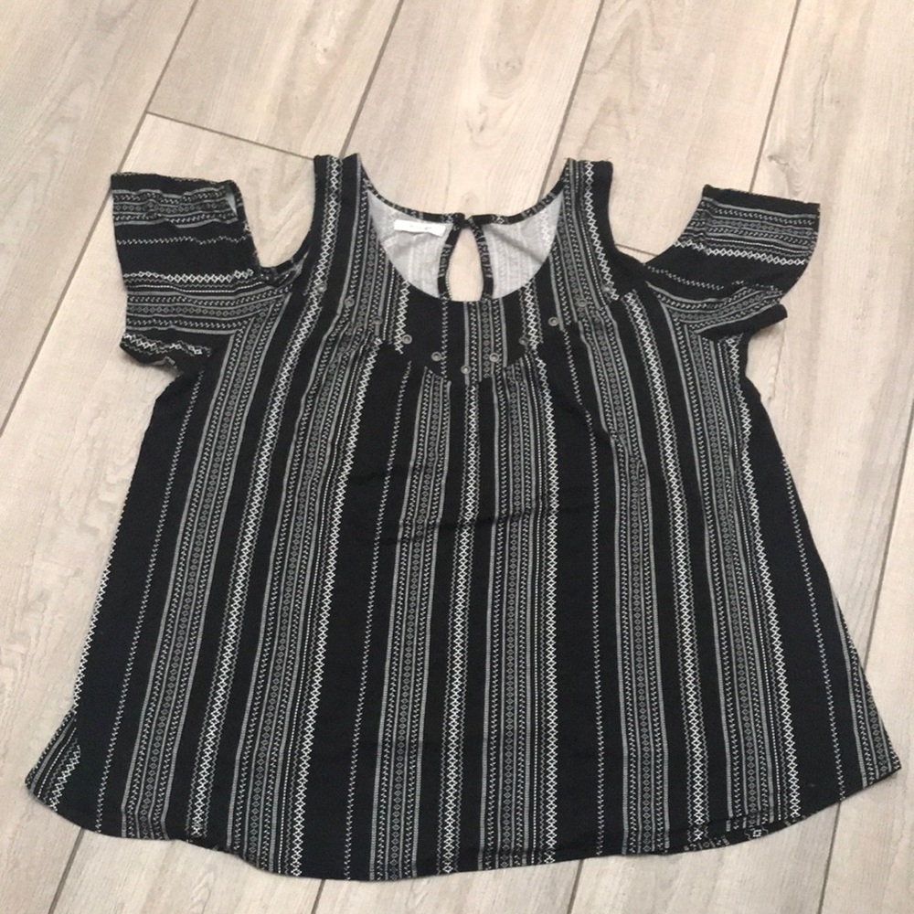 Maurices dress shirt